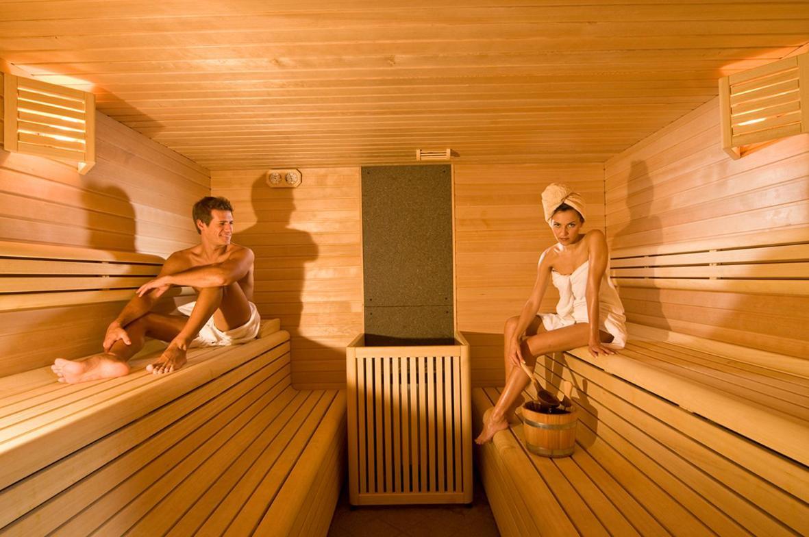 Hotel Panorama Wellness & Resort Malosco Ngoại thất bức ảnh