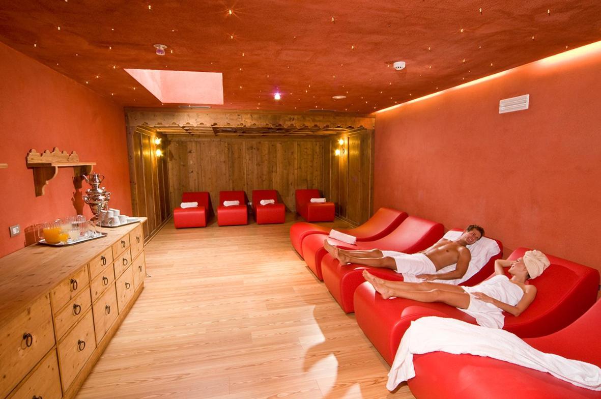 Hotel Panorama Wellness & Resort Malosco Ngoại thất bức ảnh